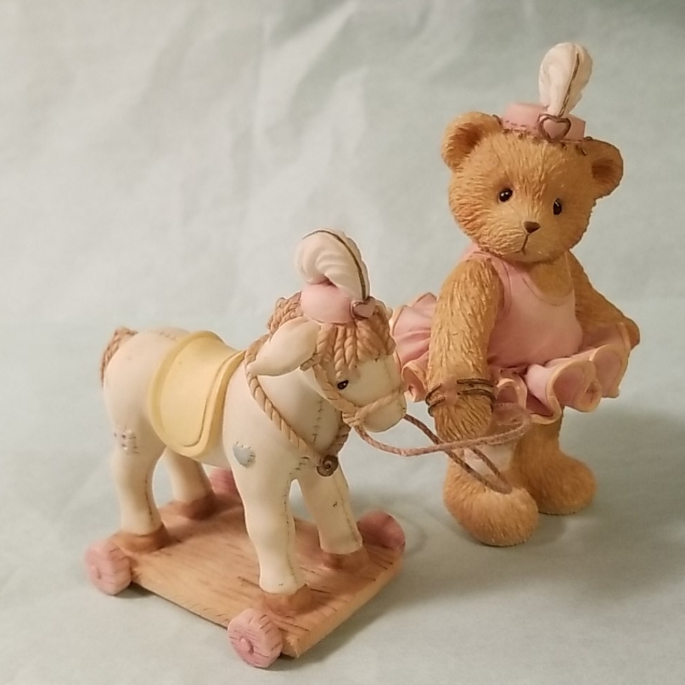 Cherished Teddies "Tonya"
